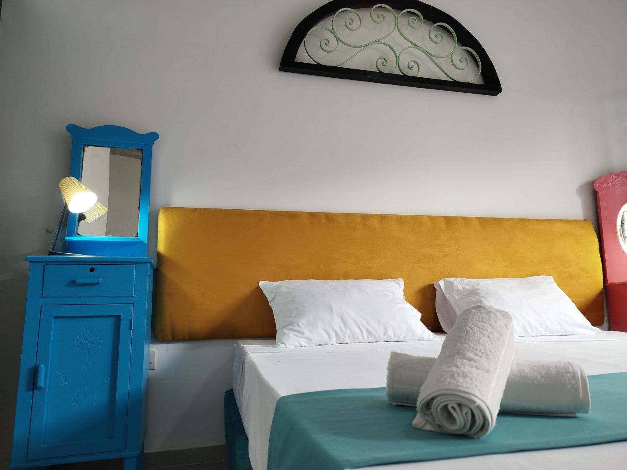 Limestone Sun Suites 슬리에마 객실 사진